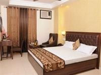 Hotel Diamond Inn 20/25