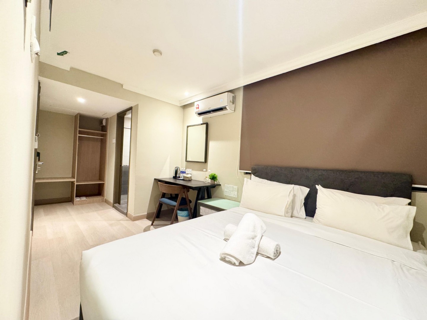 Kingston Hotel 6 at Changkat Bukit Bintang 6/61