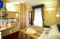 Hotel Soleblu 33/100