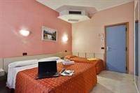 Hotel Soleblu 32/100
