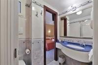 Hotel Soleblu 59/100