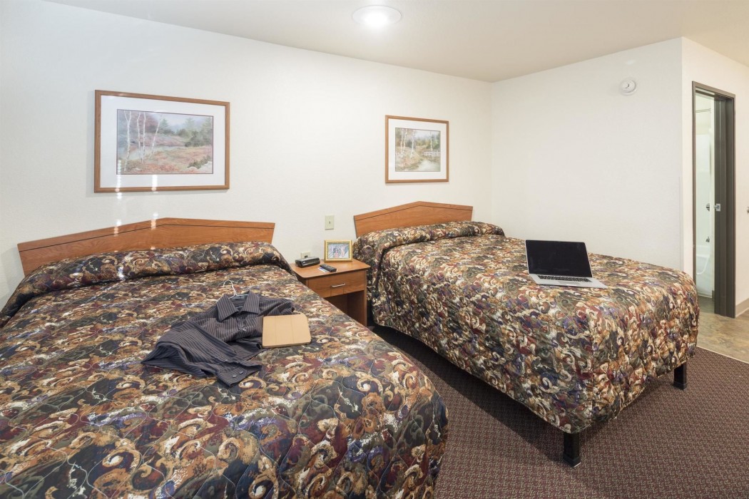 WoodSpring Suites Columbus Fort Benning 14/24