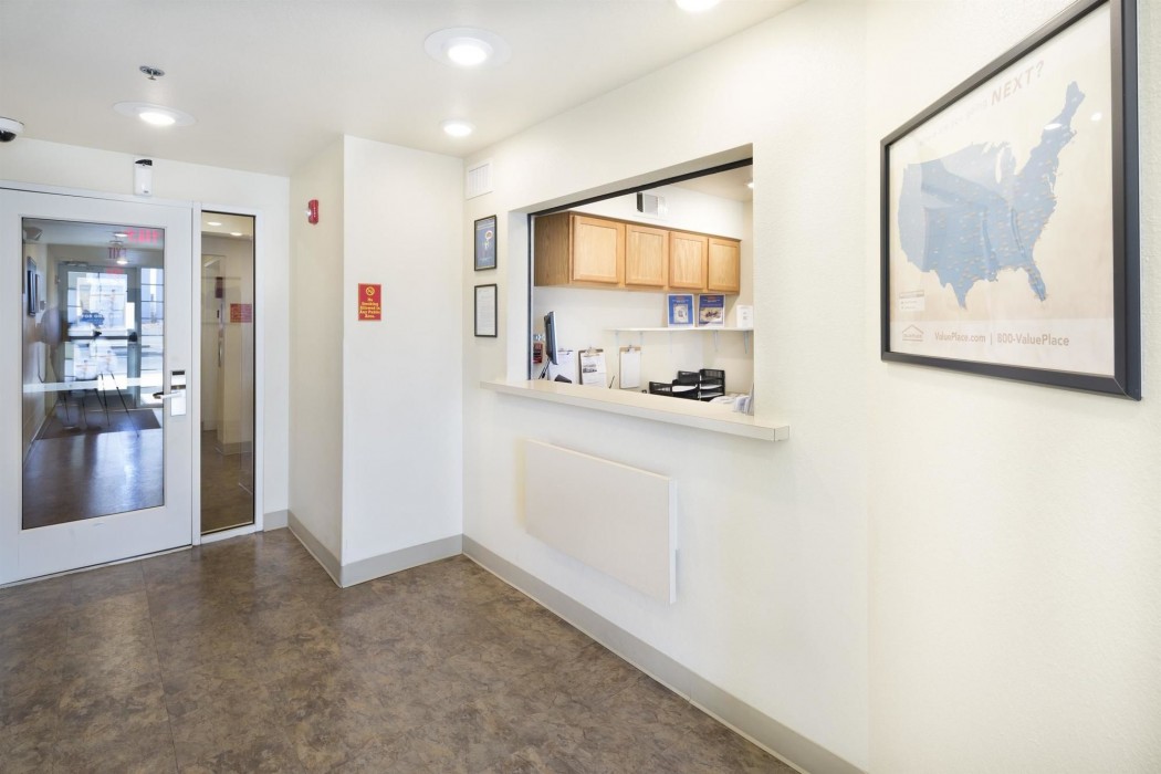 WoodSpring Suites Columbus Fort Benning 21/24