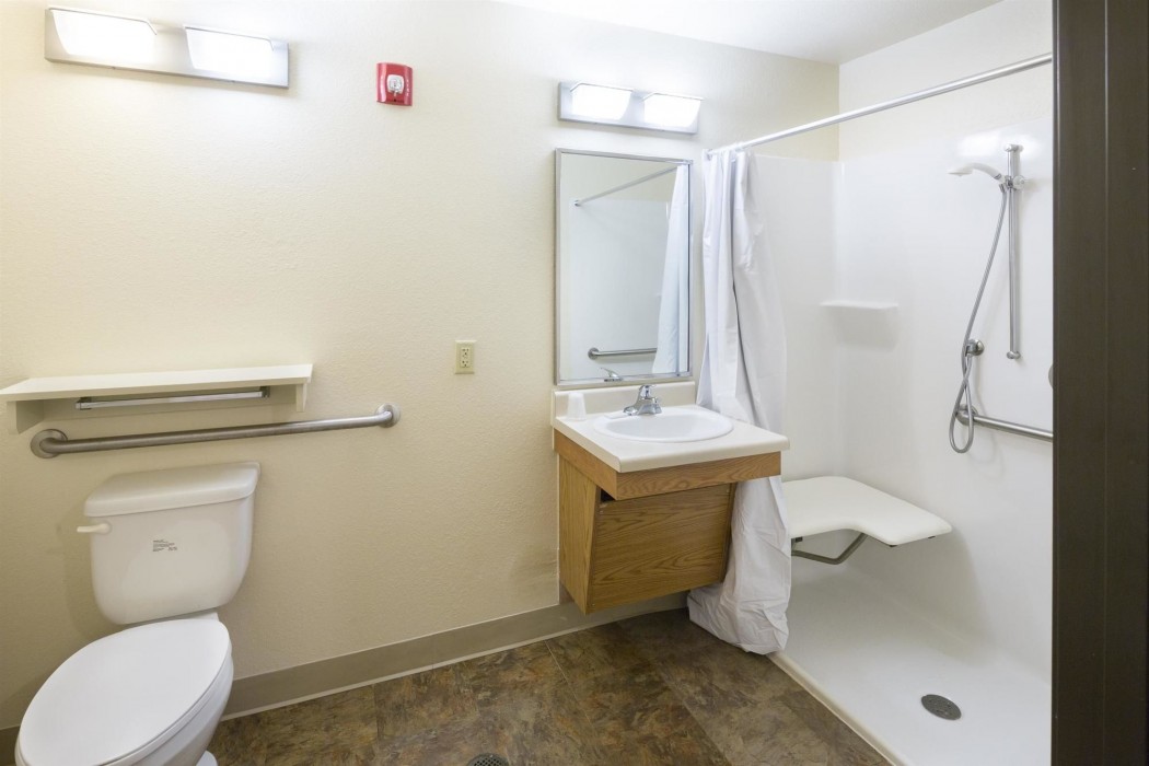 WoodSpring Suites Columbus Fort Benning 20/24
