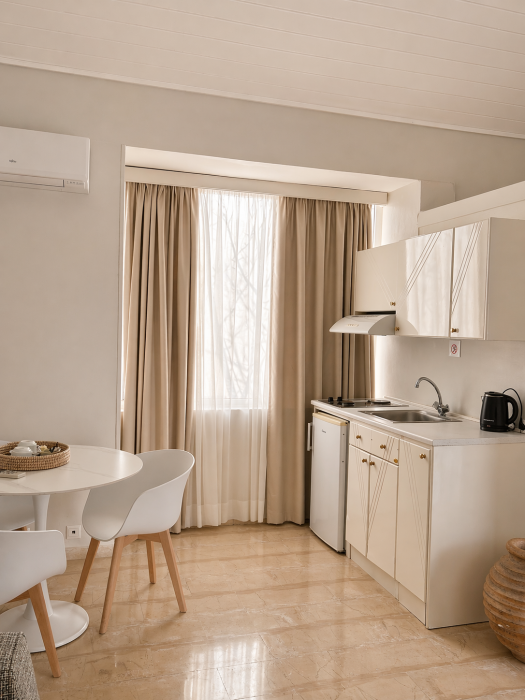 Loriet Hotel 70/191