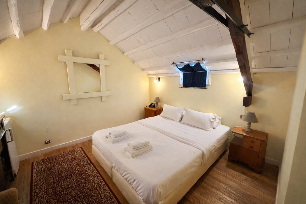 Loriet Hotel 33/191
