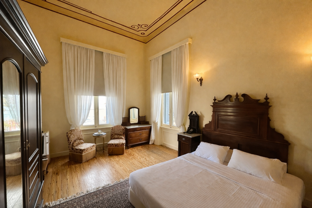Loriet Hotel 118/191