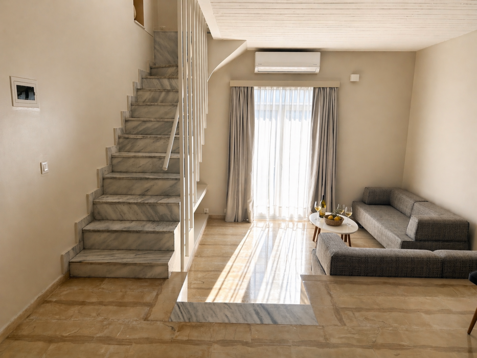 Loriet Hotel 148/191