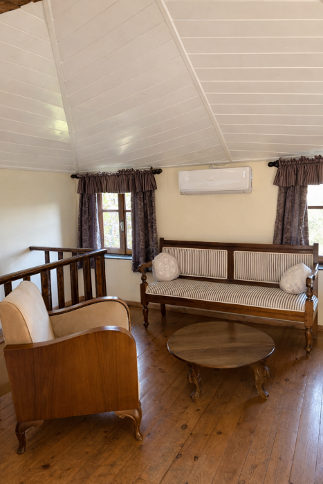 Loriet Hotel 120/191