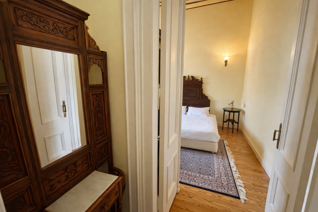 Loriet Hotel 113/191