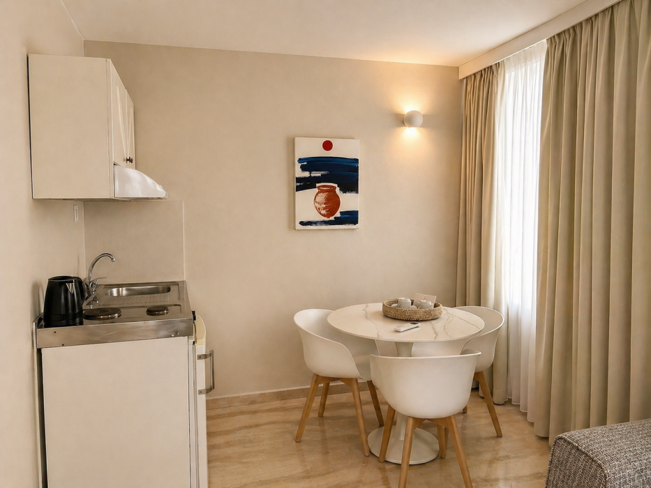 Loriet Hotel 85/191