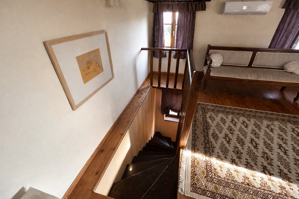 Loriet Hotel 129/191