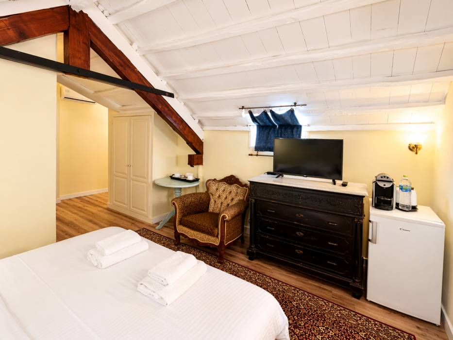 Loriet Hotel 30/191