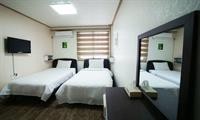 Tamragio Hotel 51/100