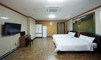 Tamragio Hotel 39/100