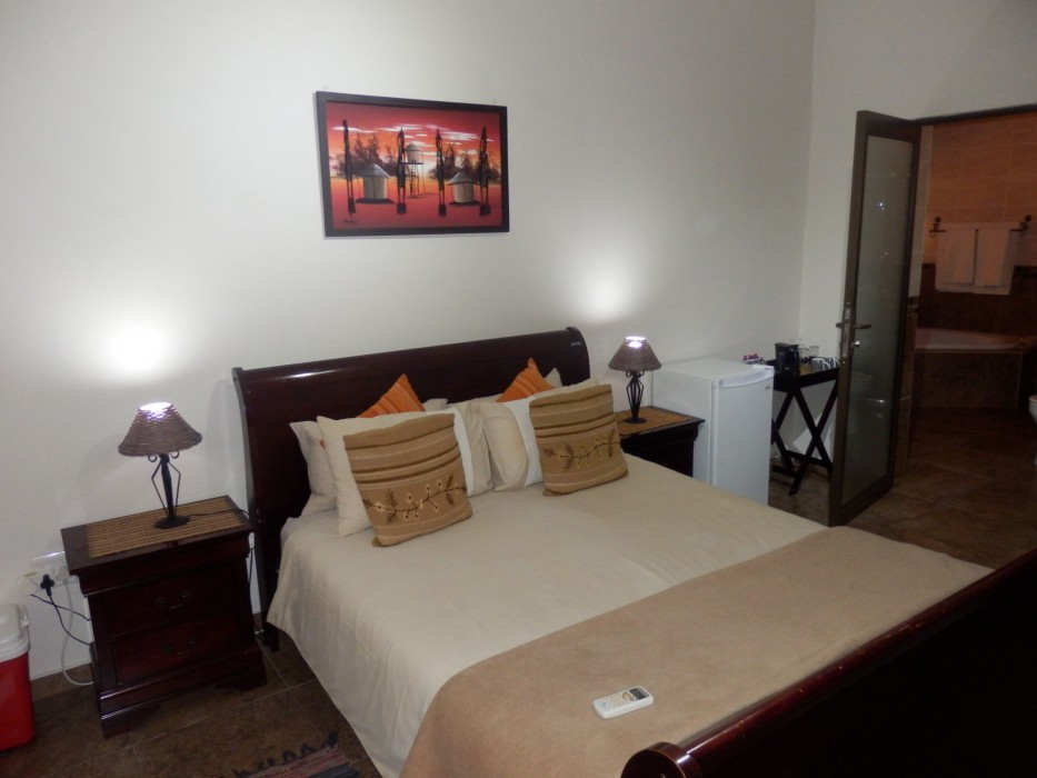 Leopard Corner Guest House 12/62