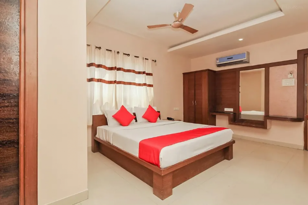 Collection O Hotel Regal Near ISKON TEMPLE , ABIDS 19/55
