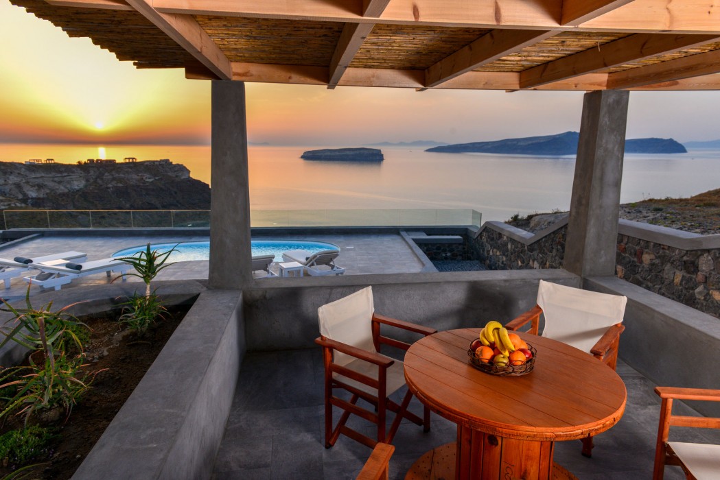 Our Villa Santorini 37/59