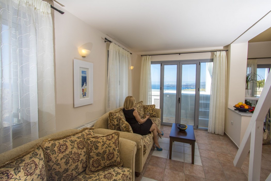 Our Villa Santorini 18/59