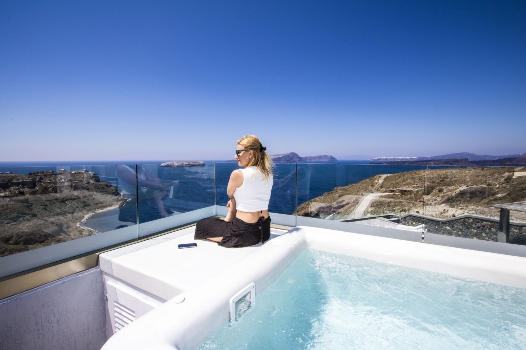 Our Villa Santorini 24/59