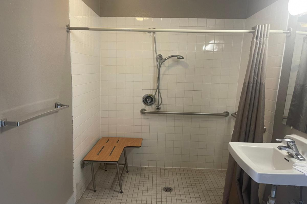 Motel6 Denton, TX - UNT 14/60