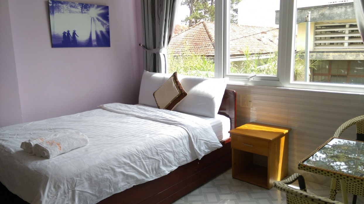 Hai Long Vuong Hotel 75/80