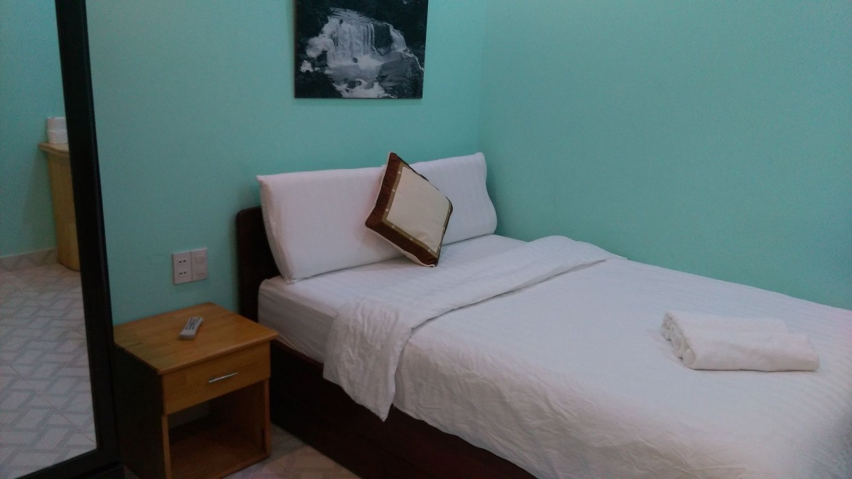Hai Long Vuong Hotel 37/80