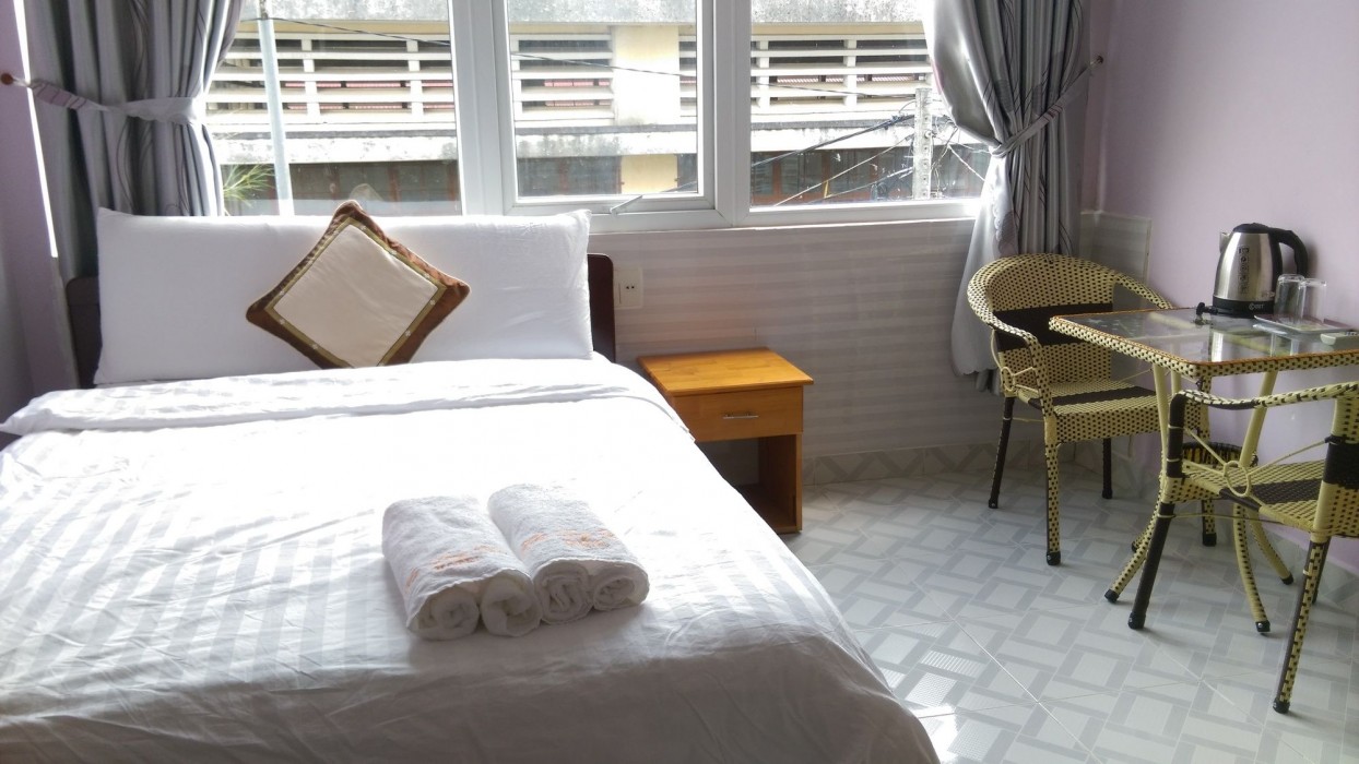 Hai Long Vuong Hotel 31/80