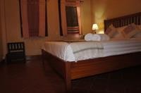 Lao Lu Lodge 23/91