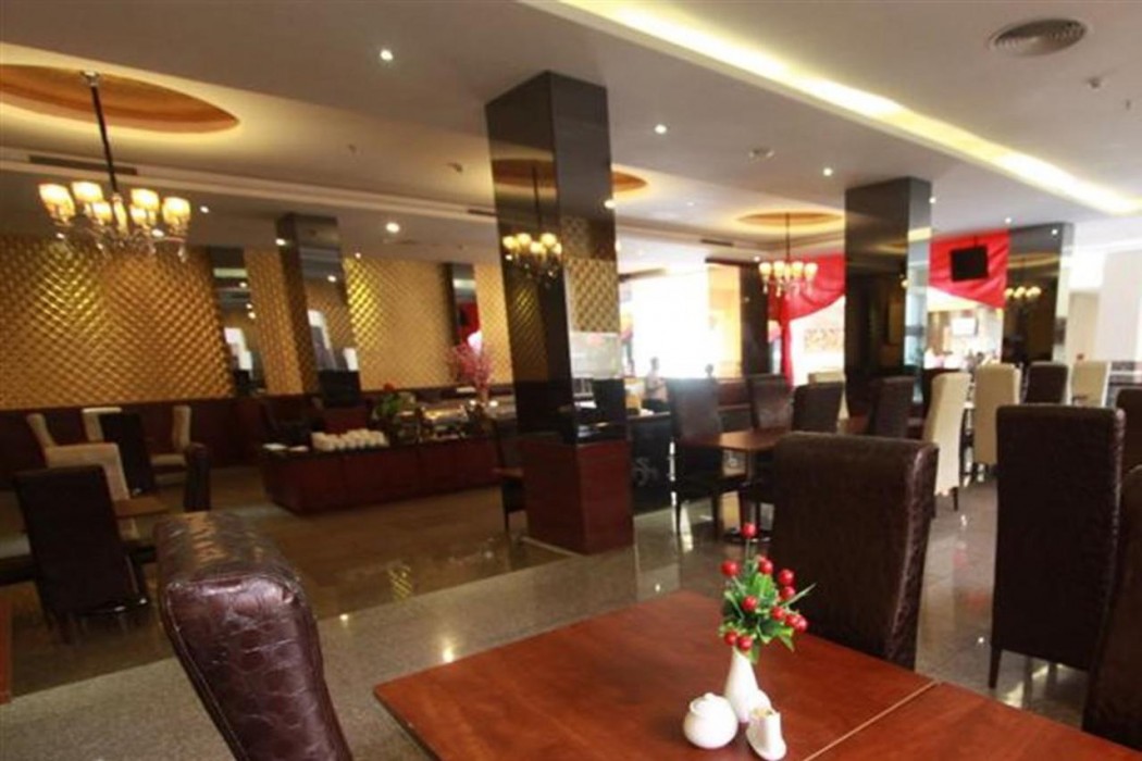 AGlow Hotel Harbor Bay Batam 30/65