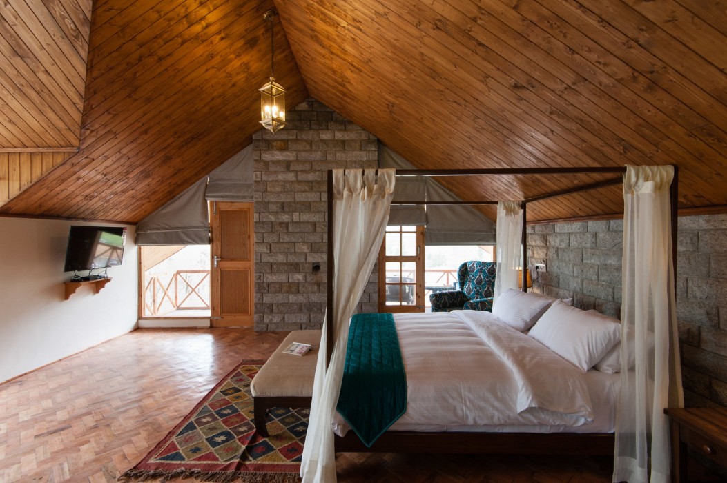 Larisa Resort Manali 34/114
