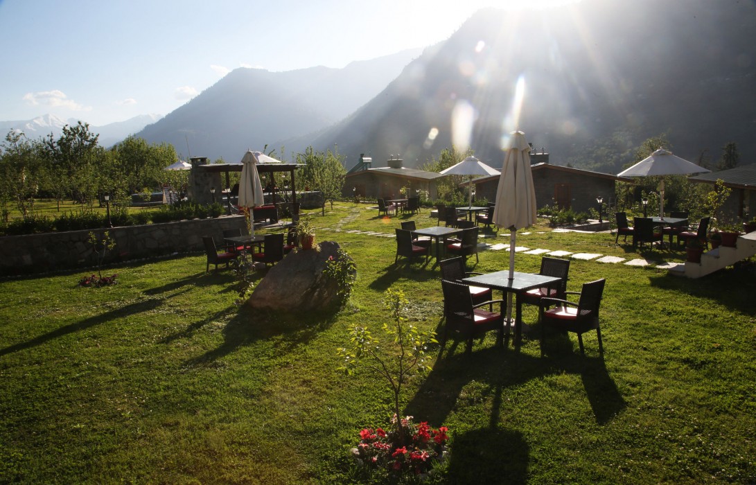 Larisa Resort Manali 43/114