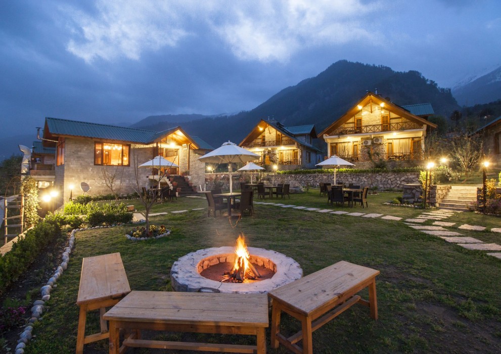 Larisa Resort Manali 56/114