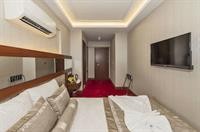Eskar Hotel 54/78