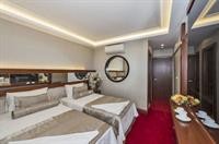 Eskar Hotel 41/78