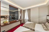 Eskar Hotel 44/78