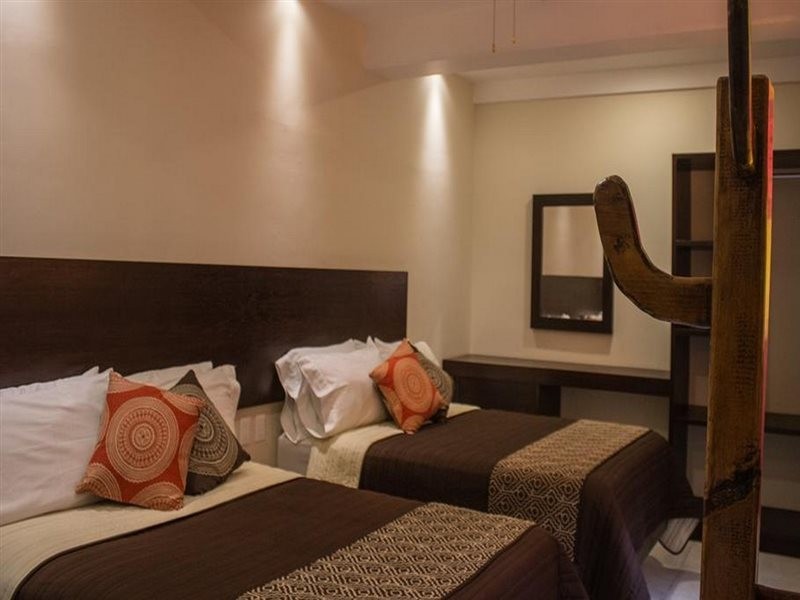 Hotel Mayis 25/55