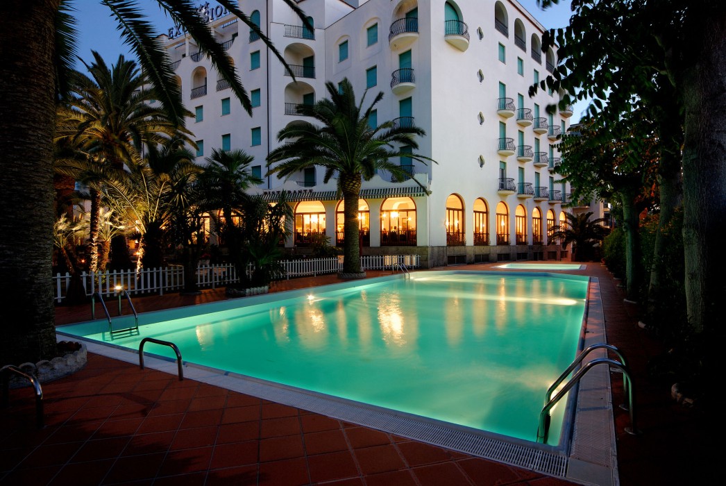 Grand Hotel Excelsior 34/66