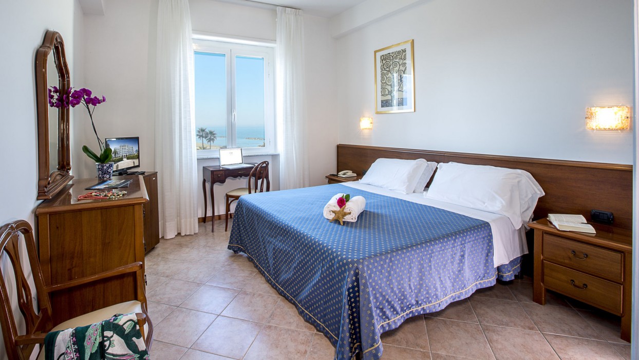Grand Hotel Excelsior 28/66