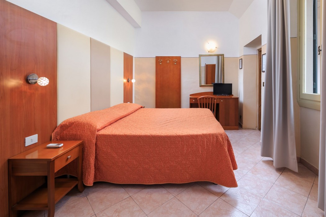 Hotel Arno Bellariva 51/78