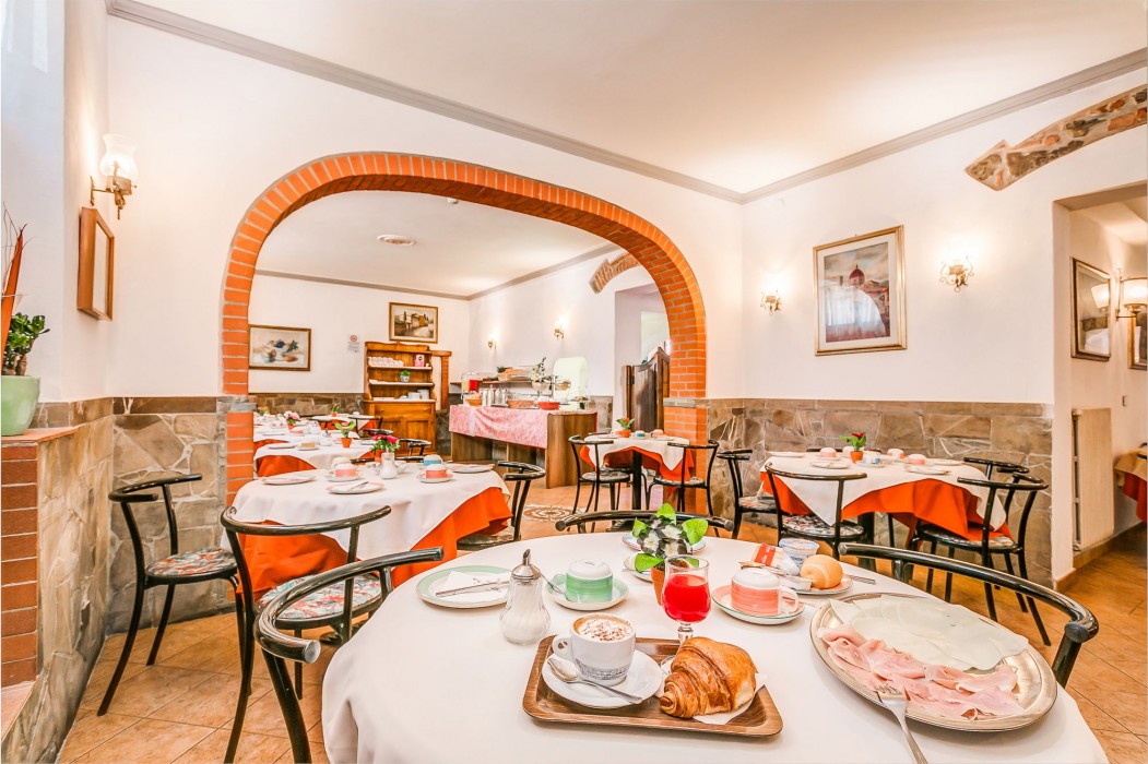 Hotel Arno Bellariva 36/78
