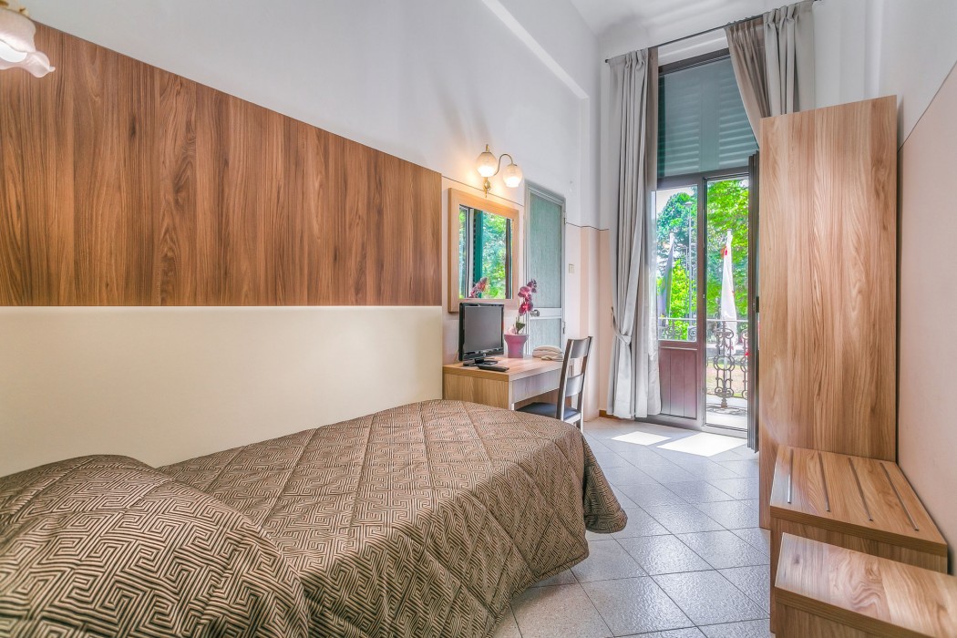Hotel Arno Bellariva 28/78