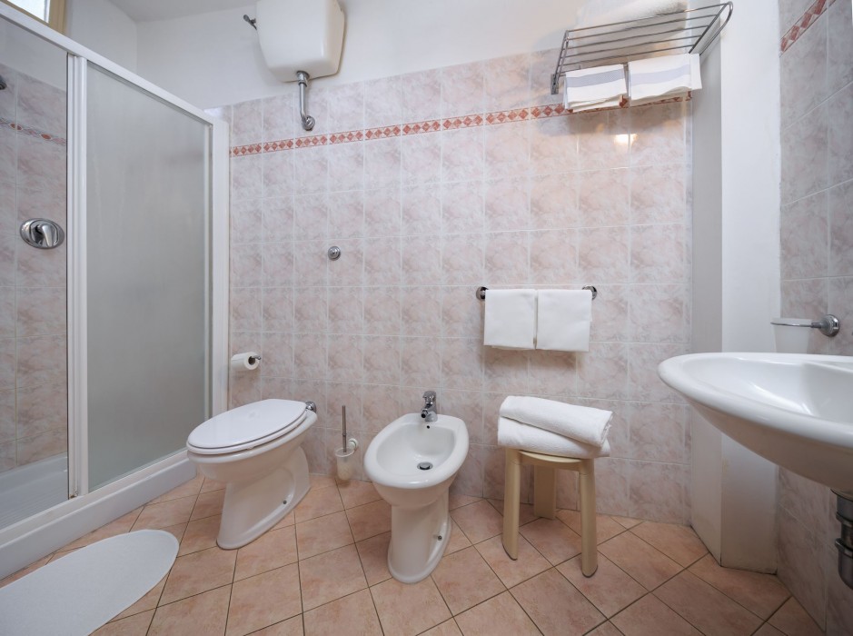 Hotel Arno Bellariva 49/78