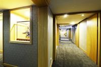 Apollo Hotel 38/83