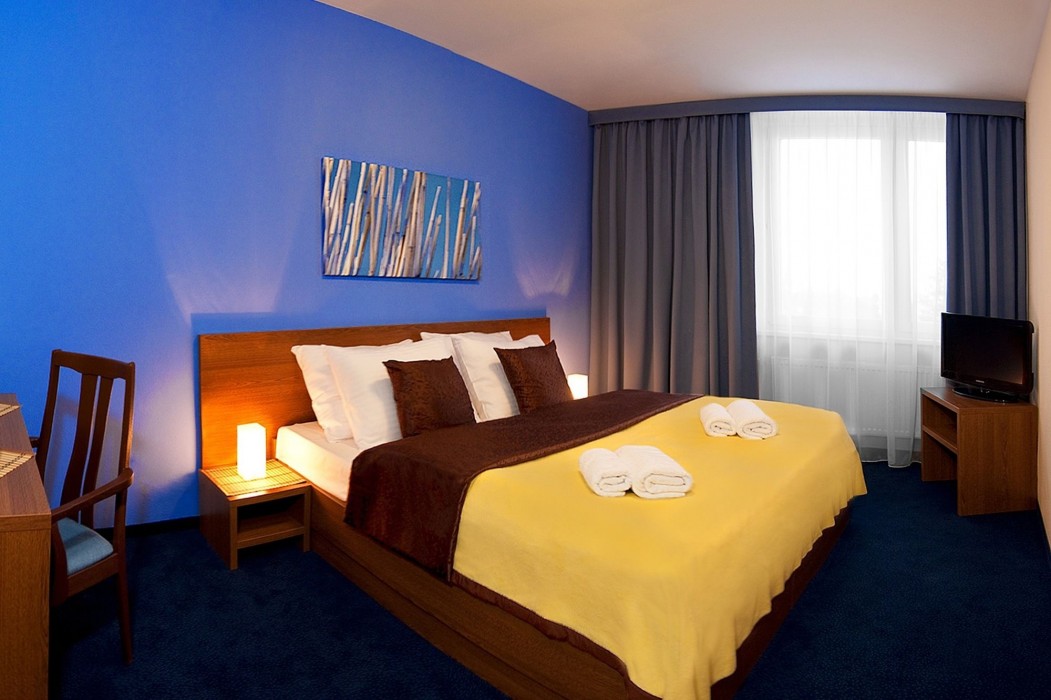 Hotel Slovan 63/100