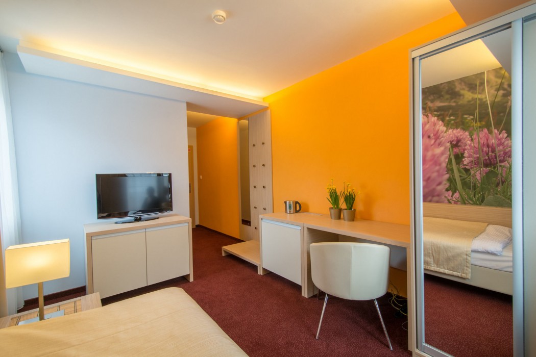 Hotel Slovan 54/100
