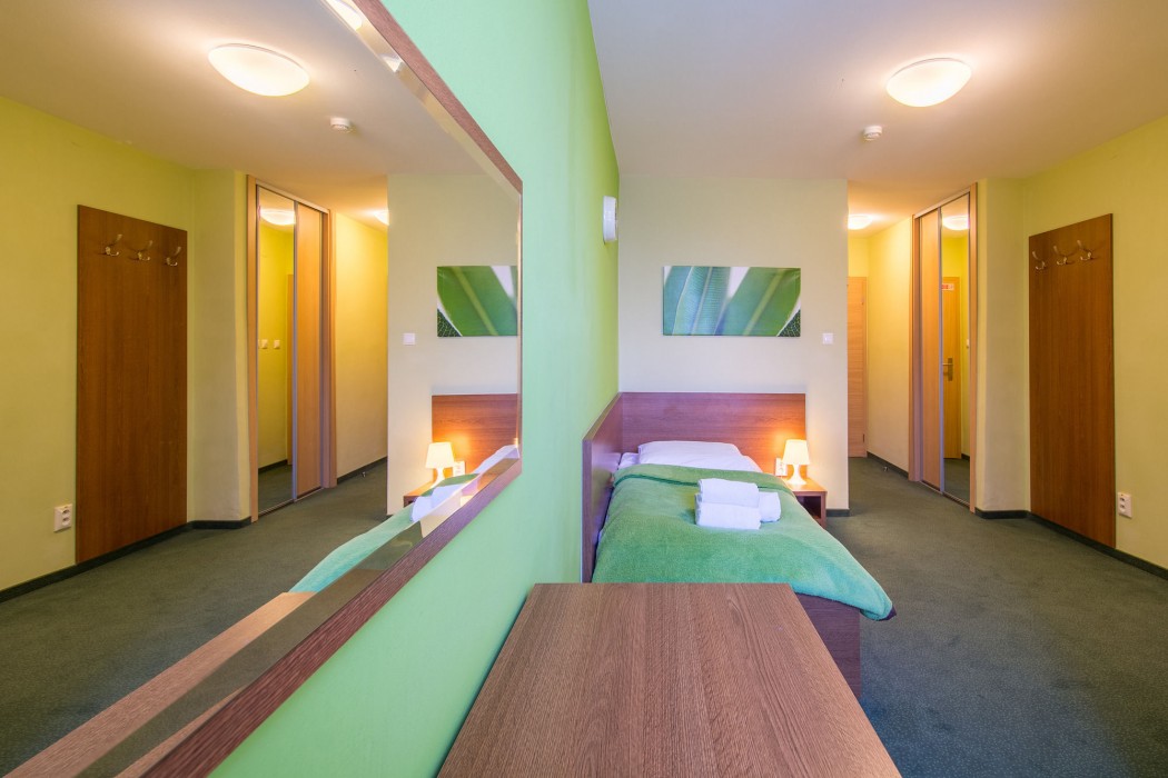Hotel Slovan 56/100