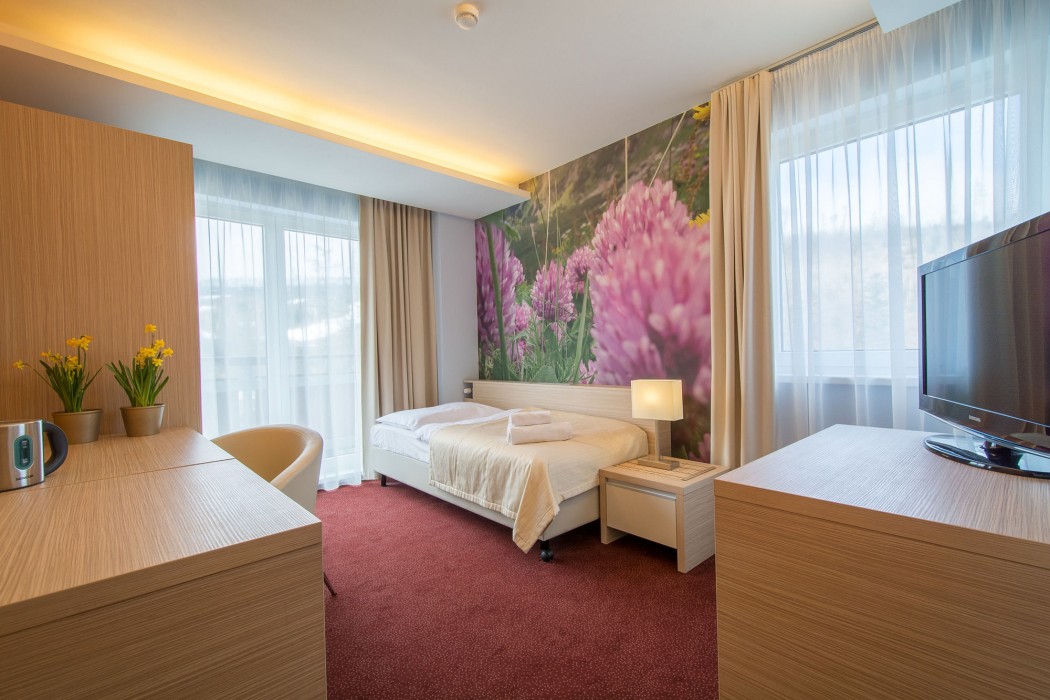 Hotel Slovan 58/100