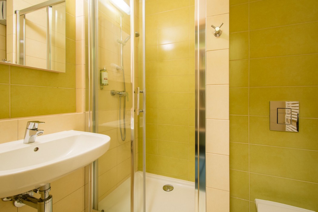Hotel Slovan 52/100