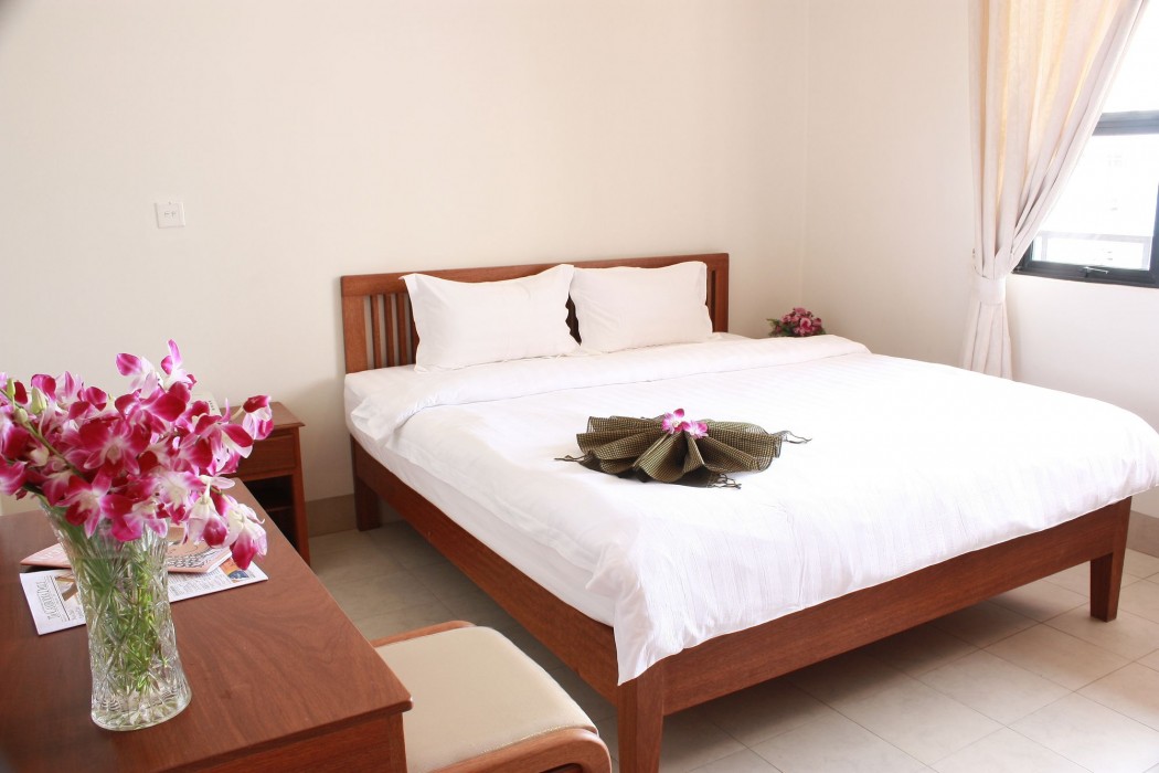 Lux Riverside Hotel & Apartment 35/99